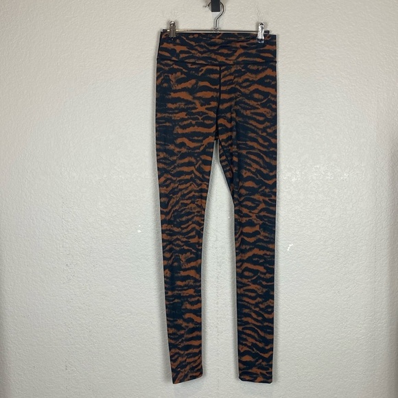 The upside animal print leggings - Picture 2 of 7